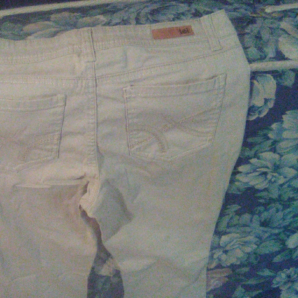 l.e.i. pants